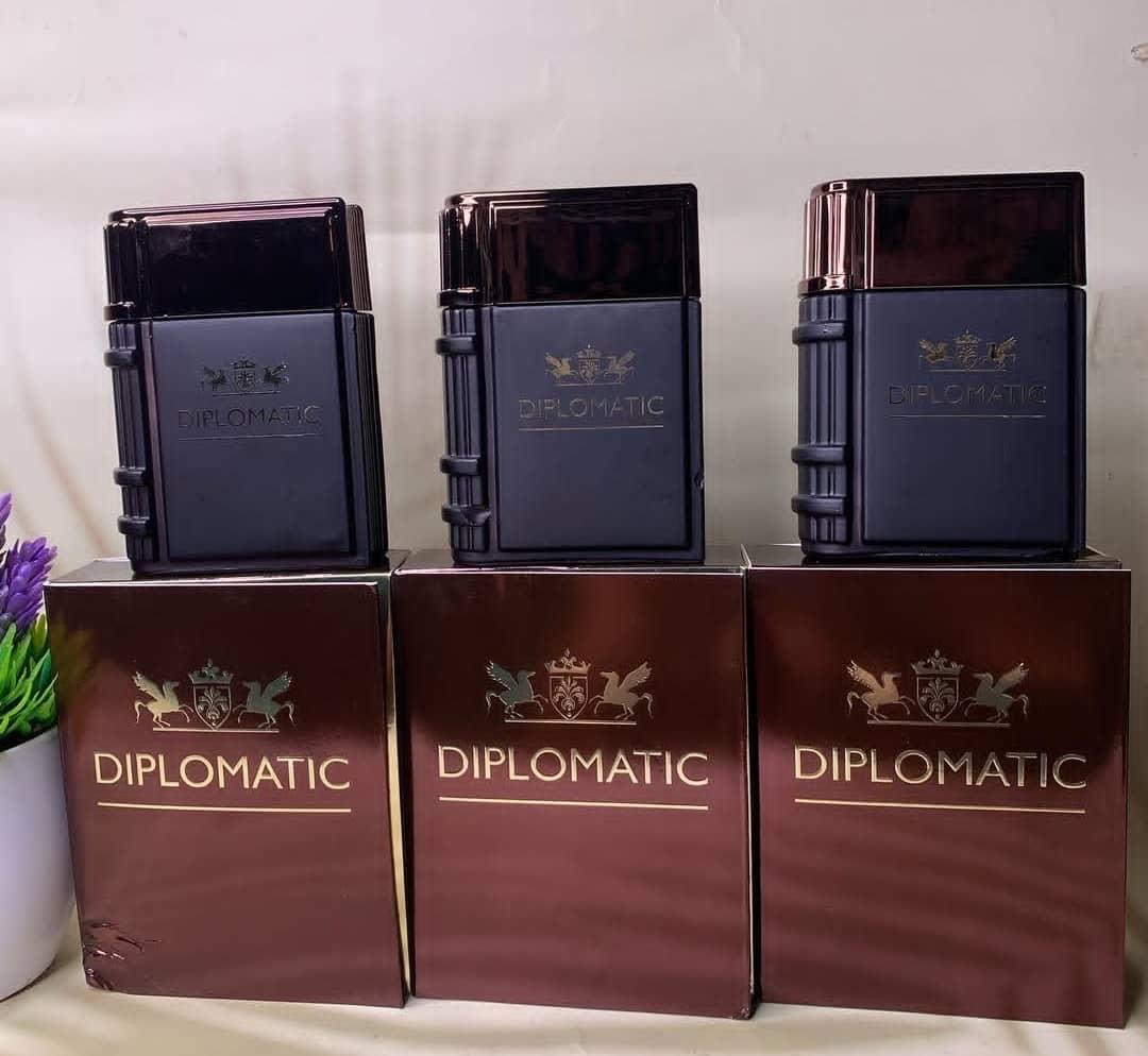 Diplomatic Eau de Parfum for Men